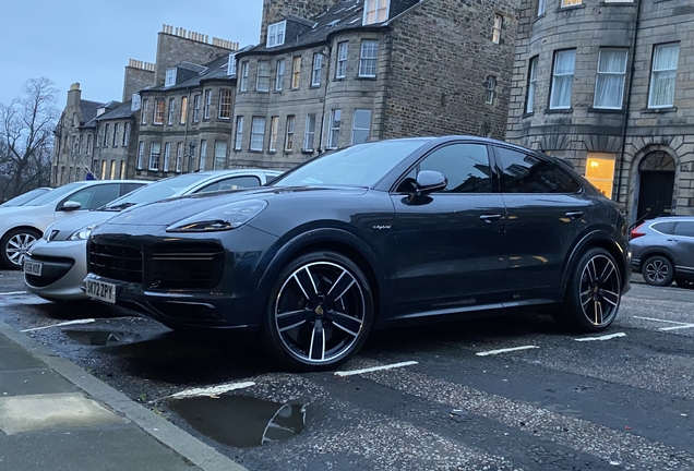 Porsche Cayenne Coupé Turbo S E-Hybrid