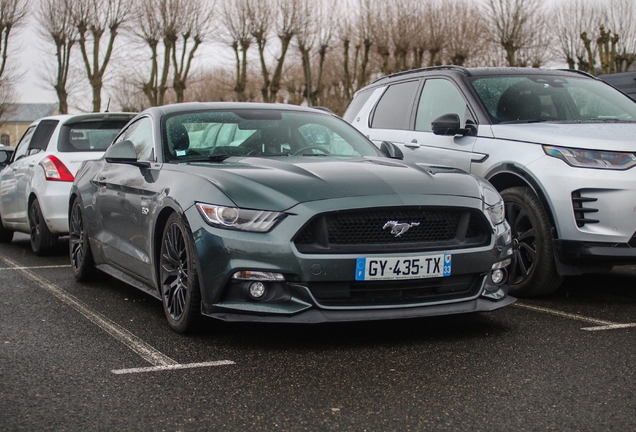 Ford Mustang GT 2015
