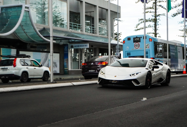 Lamborghini Huracán LP640-4 Performante