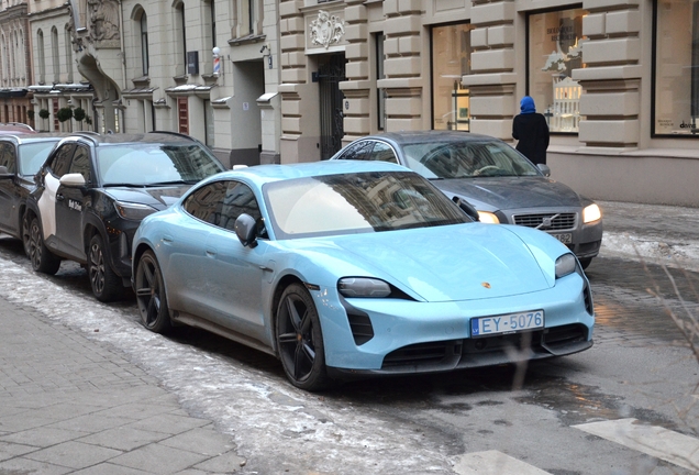 Porsche Taycan Turbo S
