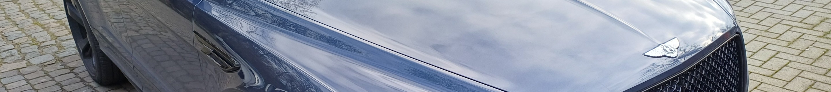 Bentley Bentayga V8 2021