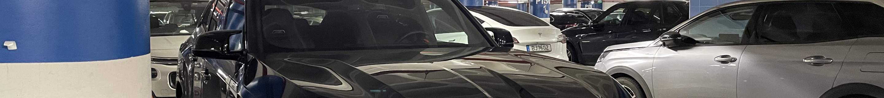 BMW XM G09