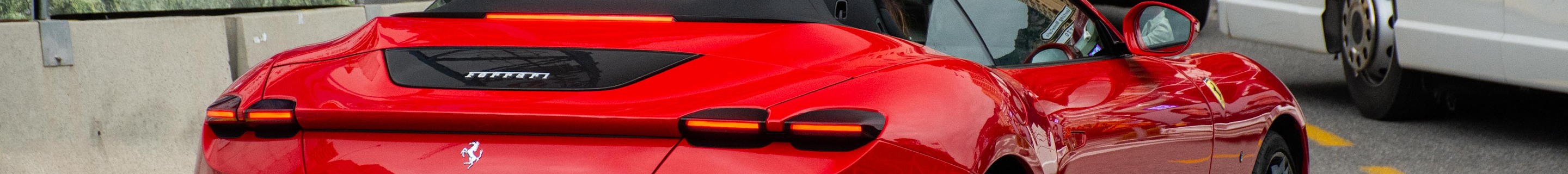 Ferrari Roma Spider