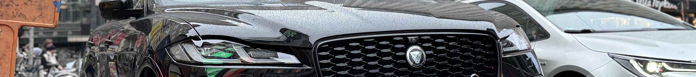 Jaguar F-PACE SVR 2021