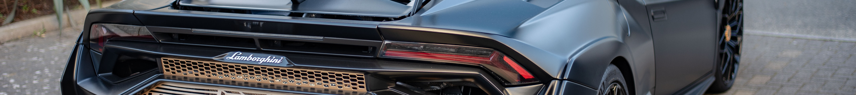 Lamborghini Huracán LP640-2 STO