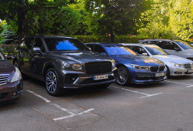 Bentley Bentayga V8 2021 First Edition