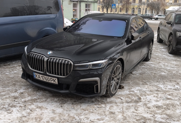 BMW M760Li xDrive 2019