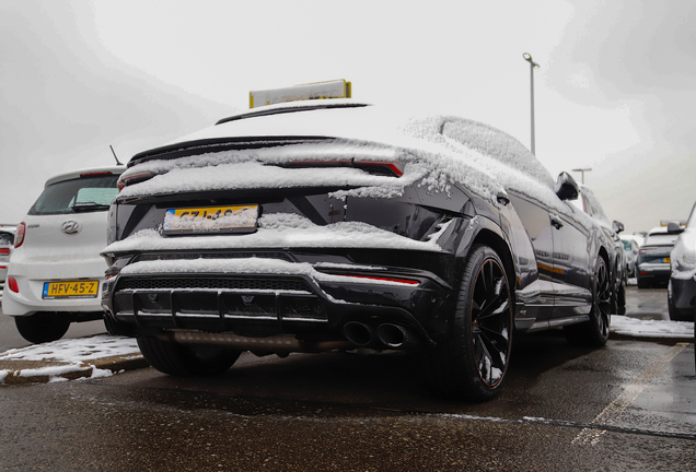 Lamborghini Urus S