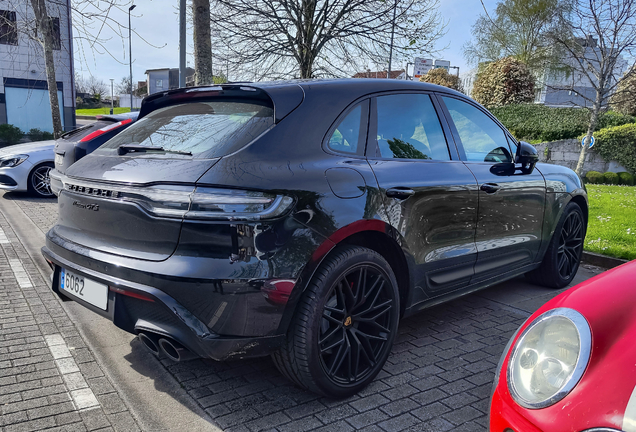 Porsche 95B Macan GTS MkIII