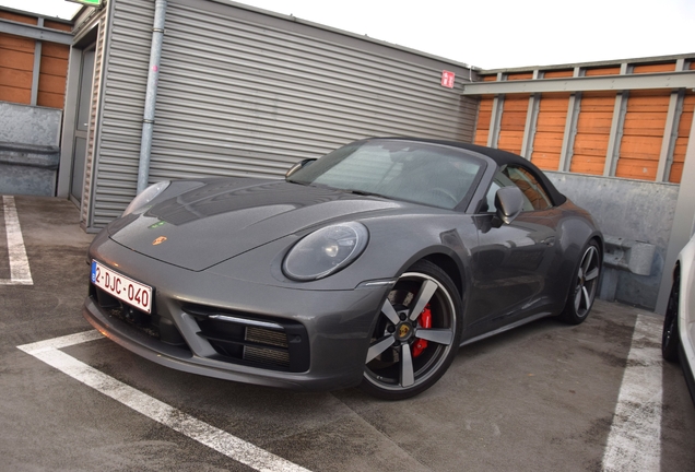 Porsche 992 Carrera 4S Cabriolet MkI