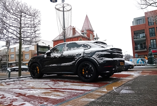 Porsche Cayenne Coupé Turbo E-Hybrid
