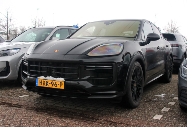 Porsche Cayenne Coupé Turbo E-Hybrid