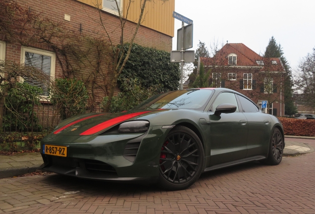 Porsche Taycan GTS