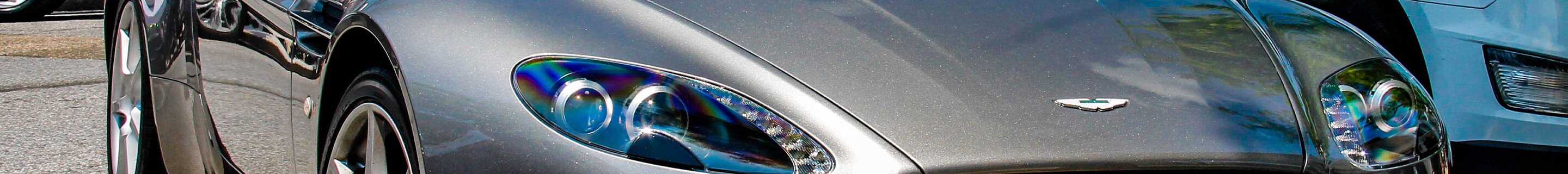 Aston Martin V8 Vantage Roadster