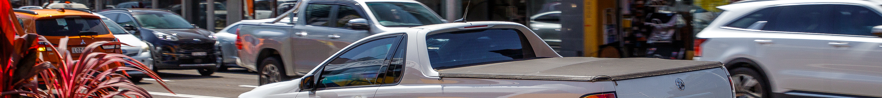 Holden VF Ute SS V