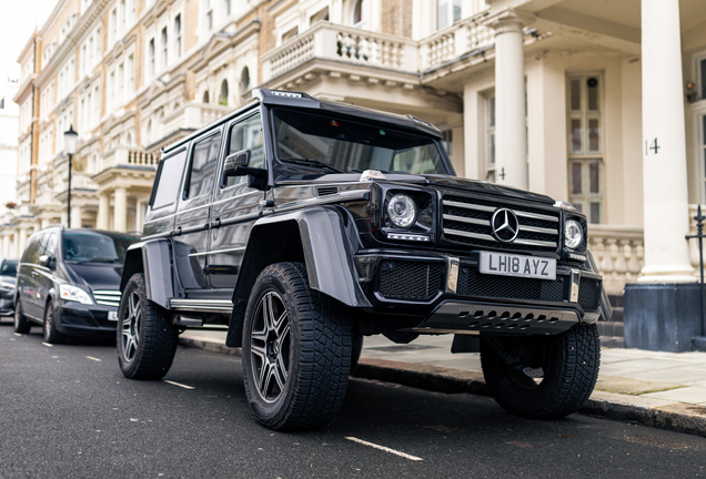 Mercedes-Benz G 500 4X4²