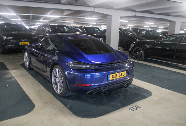 Porsche 718 Cayman GTS 4.0