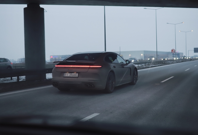 Porsche 972 Panamera Turbo S E-Hybrid