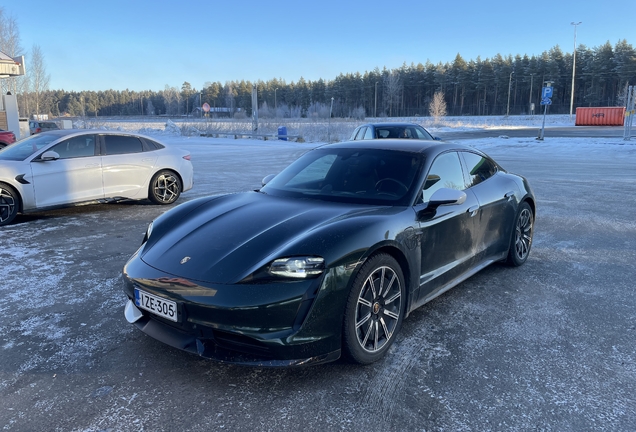 Porsche Taycan Turbo