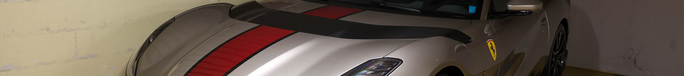 Ferrari 812 Competizione