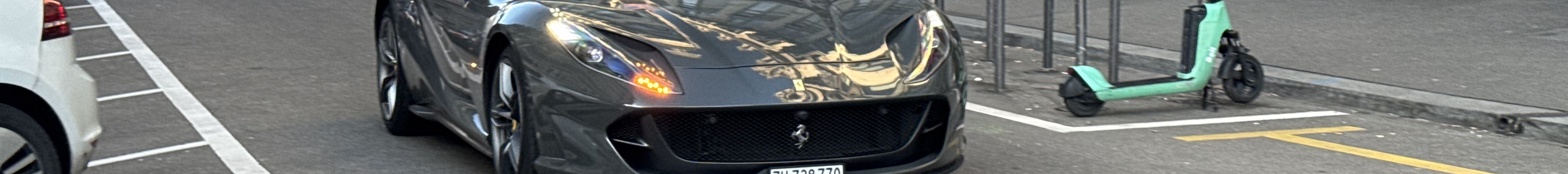 Ferrari 812 Superfast