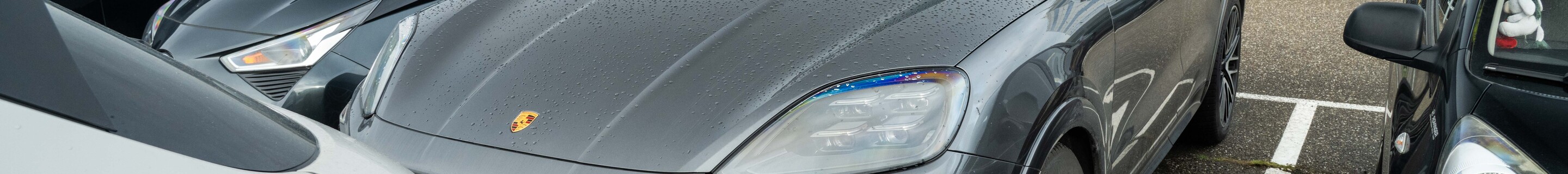 Porsche 9YA Cayenne Turbo E-Hybrid
