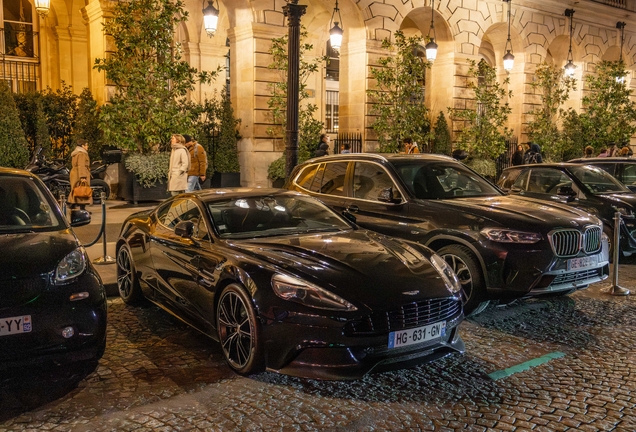 Aston Martin Vanquish 2013