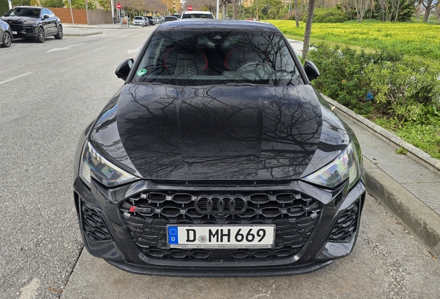 Audi RS3 Sedan 8Y