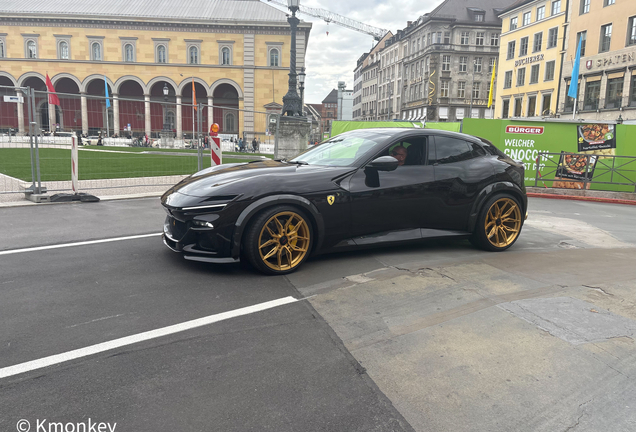 Ferrari Purosangue Novitec Esteso