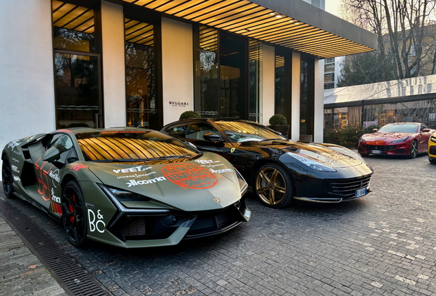 Lamborghini Revuelto