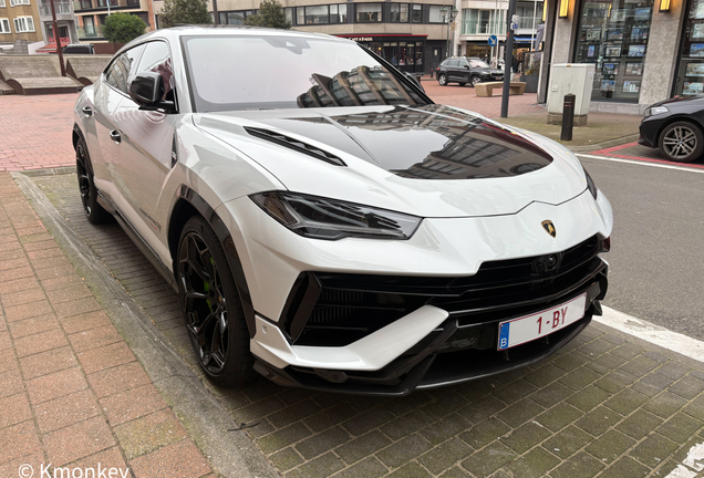 Lamborghini Urus Performante