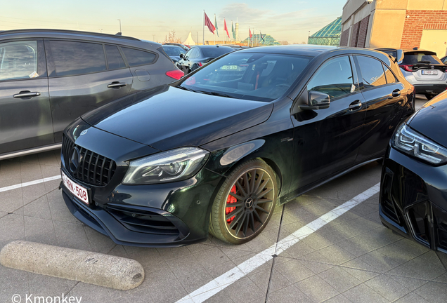 Mercedes-AMG A 45 W176 2015