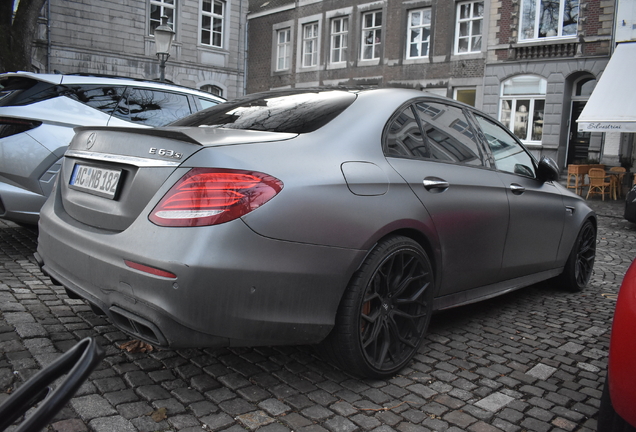 Mercedes-AMG E 63 S W213
