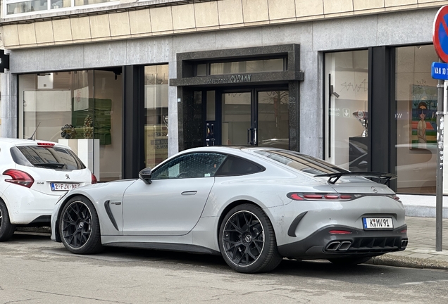 Mercedes-AMG GT 63 C192