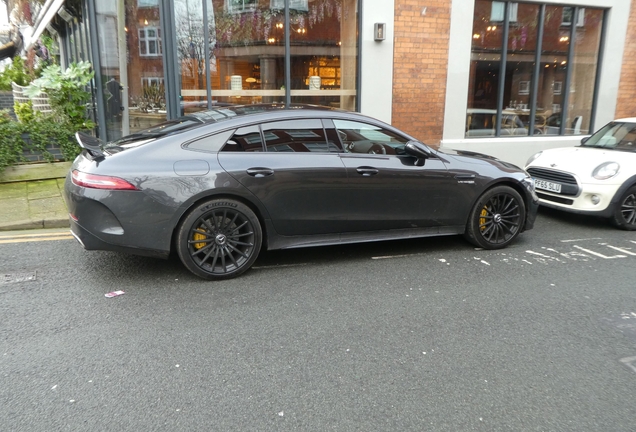 Mercedes-AMG GT 63 S X290
