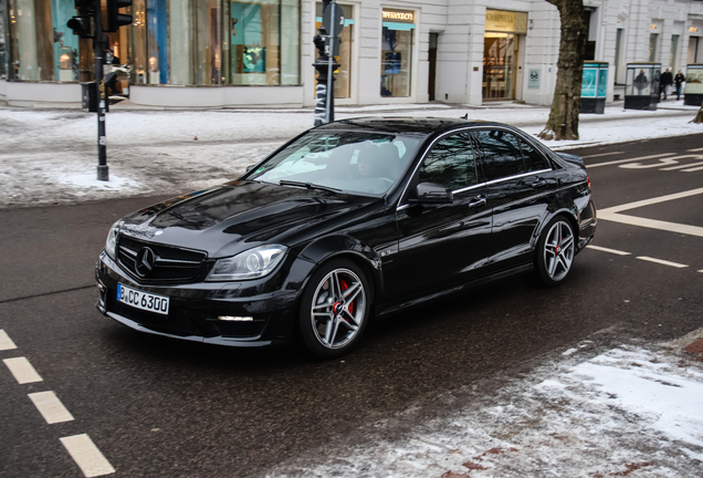 Mercedes-Benz C 63 AMG W204 2012