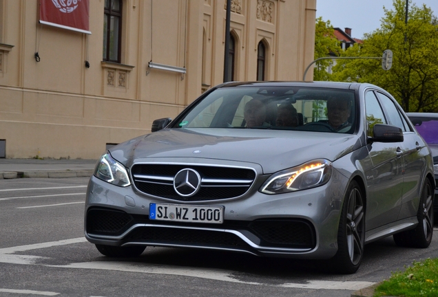 Mercedes-Benz E 63 AMG S W212