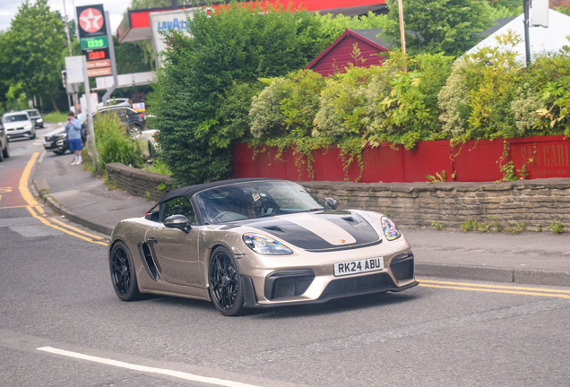Porsche 718 Spyder RS Weissach Package