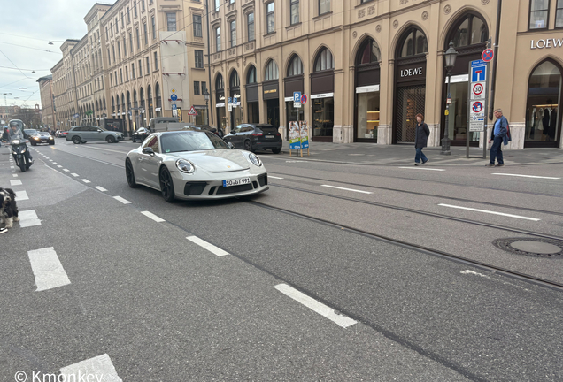 Porsche 991 GT3 Touring