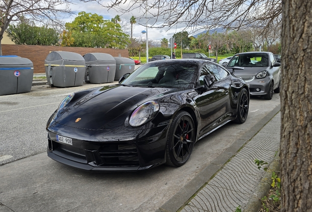 Porsche 992 Carrera 4 GTS MkI