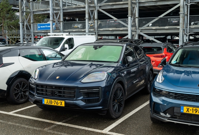 Porsche Cayenne Coupé Turbo E-Hybrid