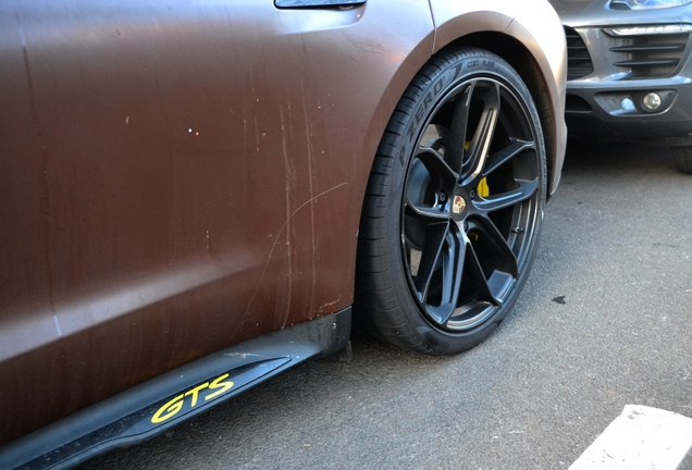 Porsche Taycan GTS Sport Turismo