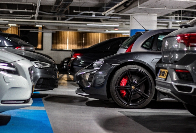 Porsche Taycan GTS Sport Turismo