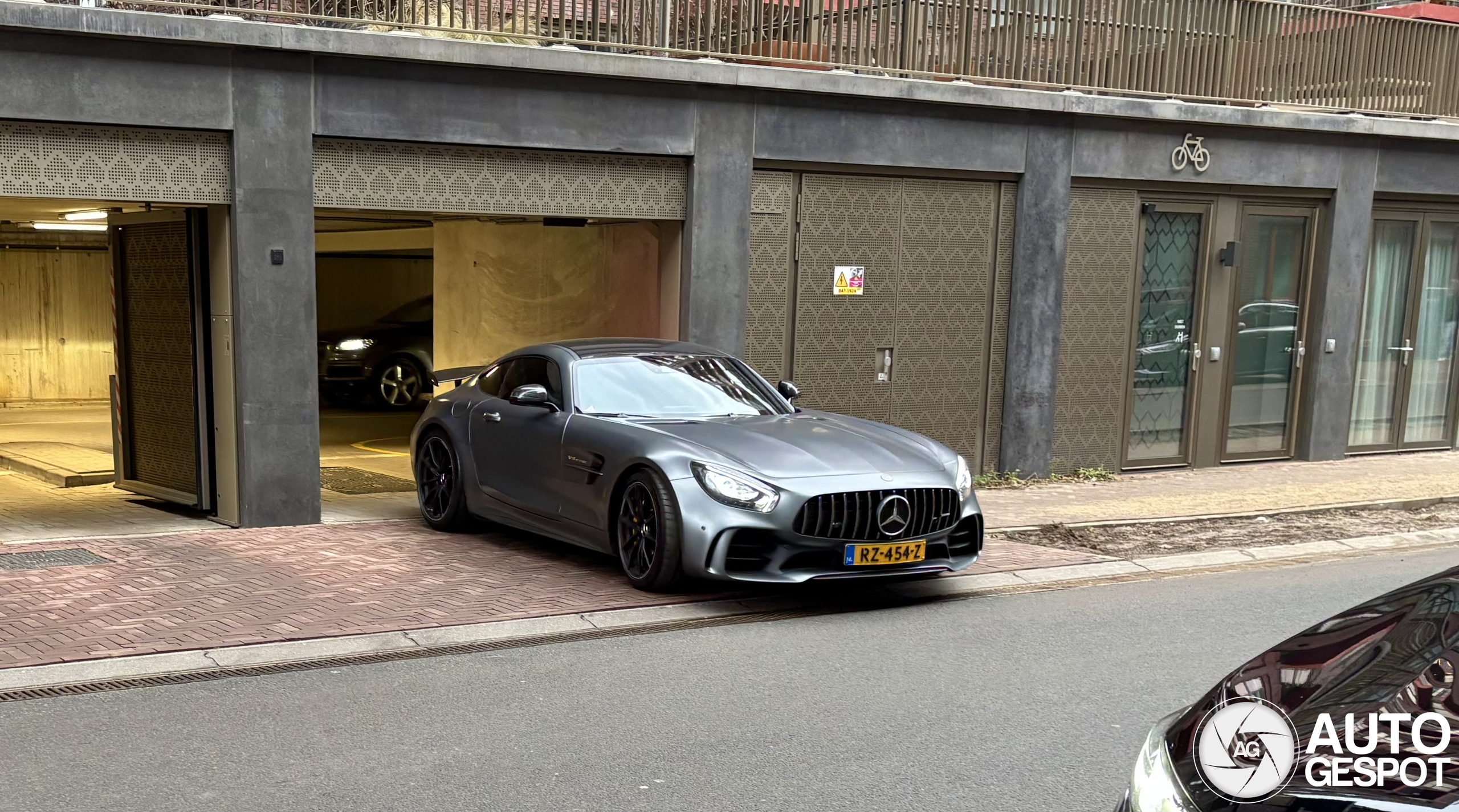 Mercedes-AMG GT R C190