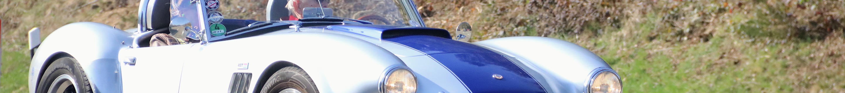 AC Cobra 427