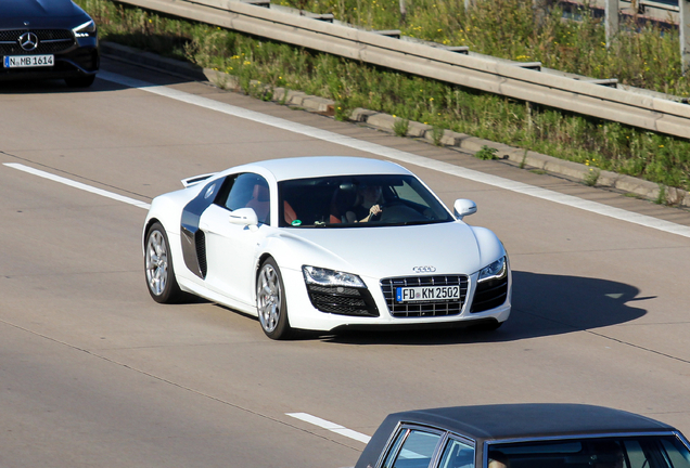 Audi R8 V10