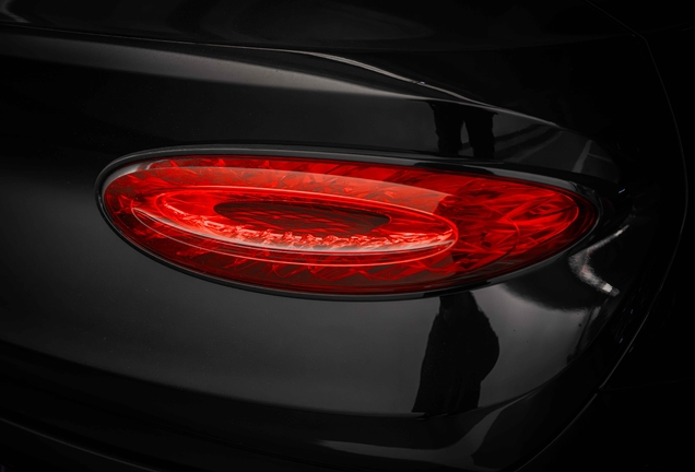 Bentley Bentayga Azure 2024