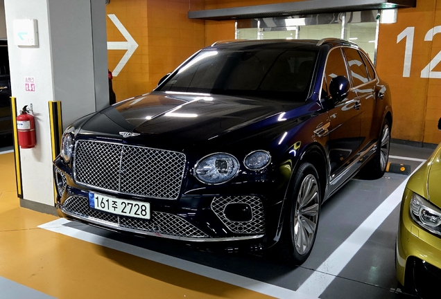 Bentley Bentayga V8 2021