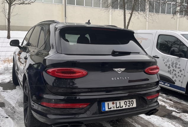 Bentley Bentayga V8 2024