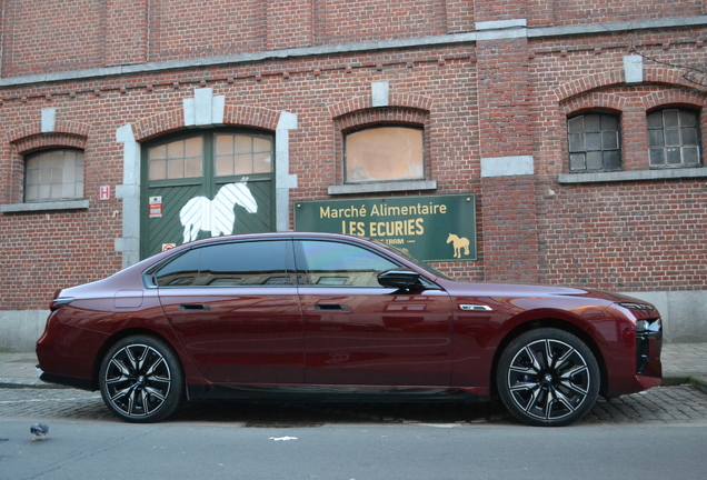 BMW M760e xDrive